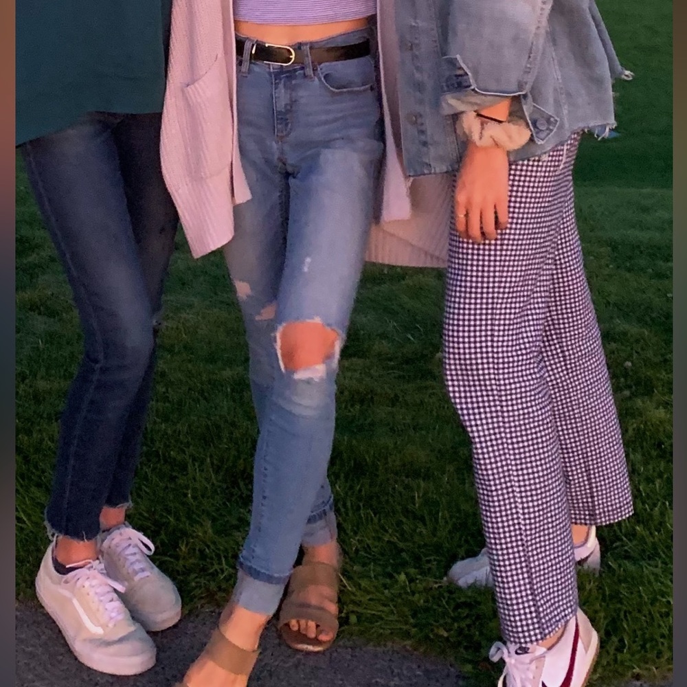 American Eagle ripped jeans
